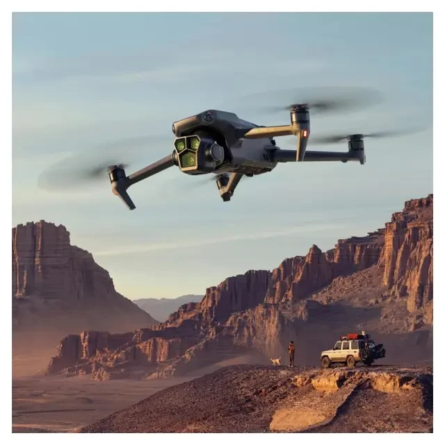 DJI Mavic 3 Pro Fly More Combo (DJI RC Pro) DJI Mavic 3 Pro Fly More Combo (DJI RC Pro)