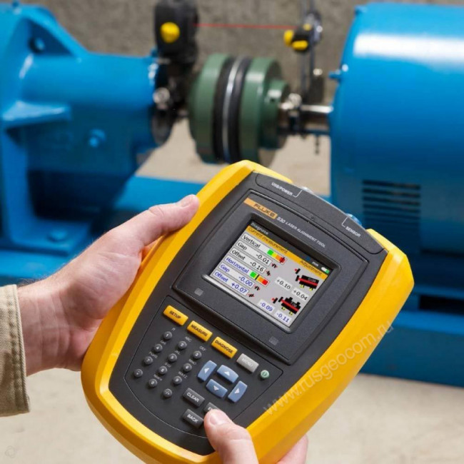 Лазерный инструмент для центрирования вала Fluke 830/BT