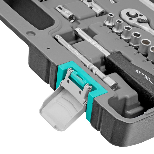 Набор инструментов 1/2", 1/4", CrV 88 предметов Stels Набор инструментов 1/2", 1/4", CrV 88 предметов Stels