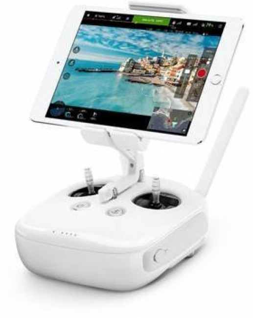 Квадрокоптер DJI Phantom 4